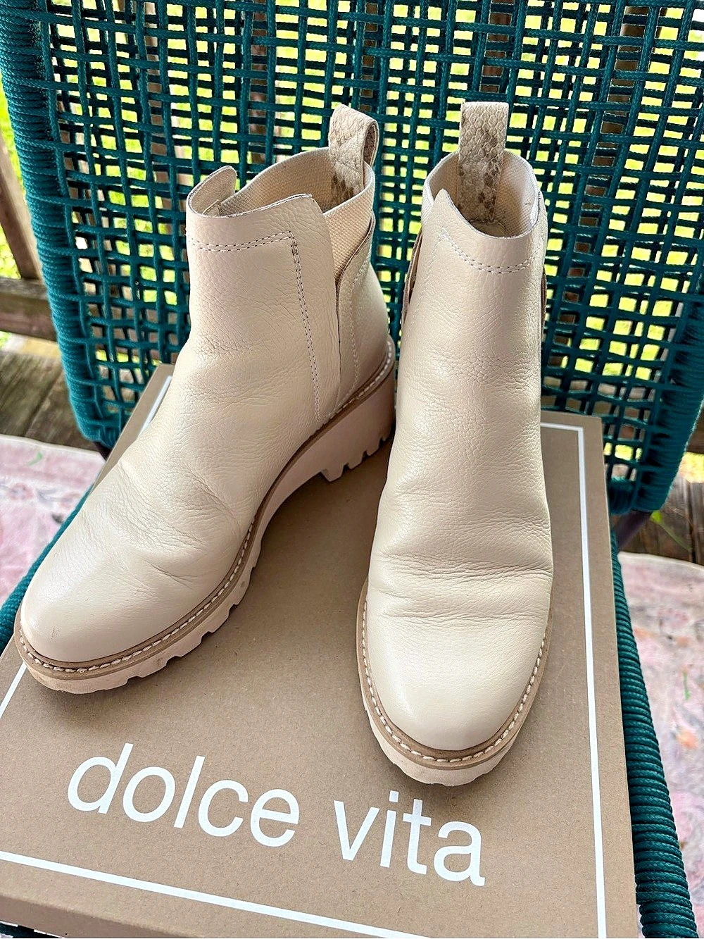 dolce vita Huey H20 Leather Ankle Boots US 7.5 Like New 100% waterproof